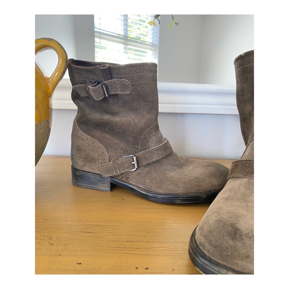 Anthropologie ZIGI Girl Suede Boots, Style: Chilly